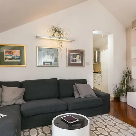 Apartment Mianela